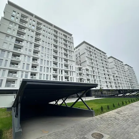 Thomas Two Bedroom Apartment-private Parking Apartment *